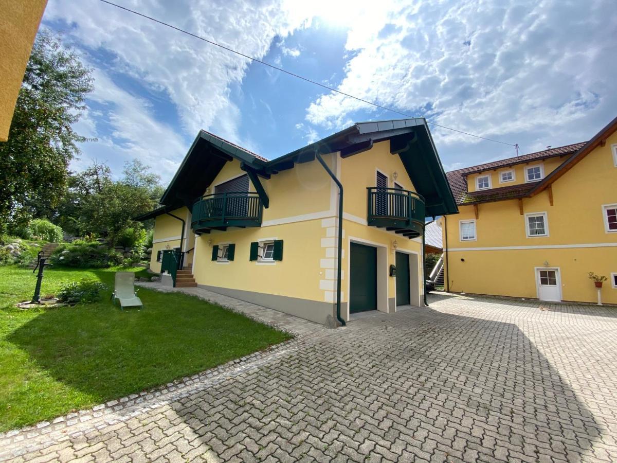 Apartments Edelweiss & Enzian - Gaestehaus Zum Fuchs Hermagor-Pressegger See Exterior photo